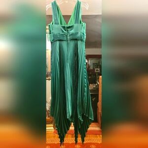 BCBG beautiful emerald green pleated maxi dress.